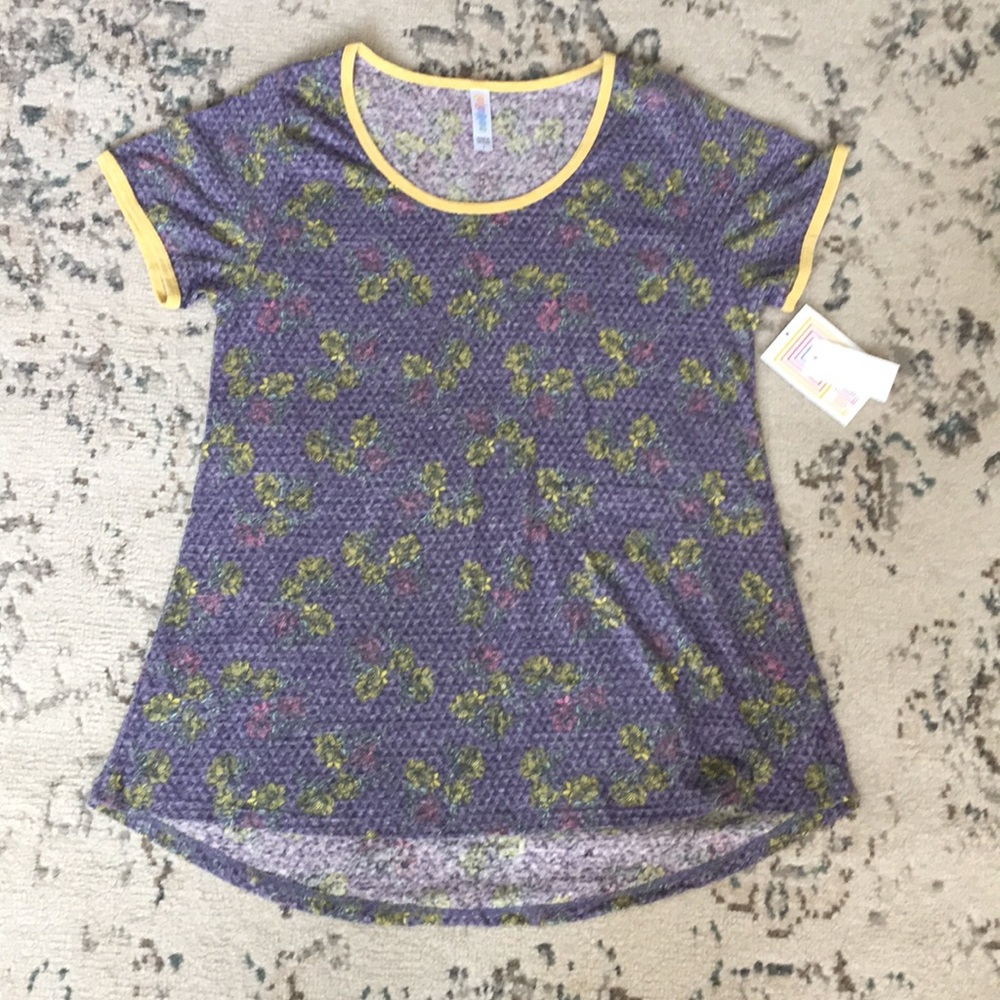 Nwt Lularoe Classic T